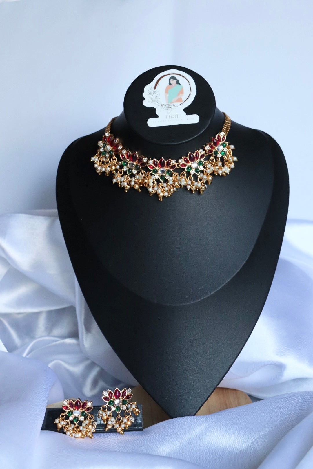 Designer pearl Lotus choker set